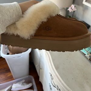 UGG platform slippers